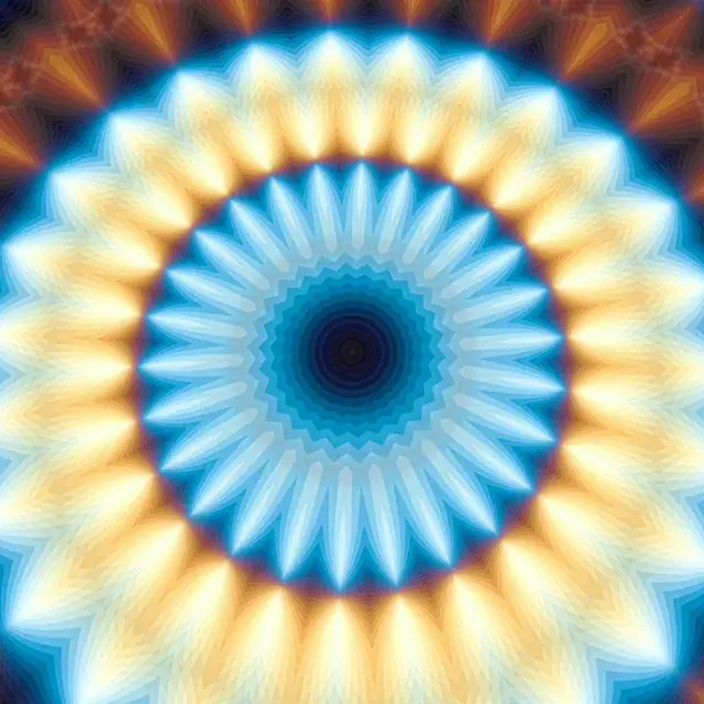 Coming up on couple hits of DMT while on 4g of cubensis