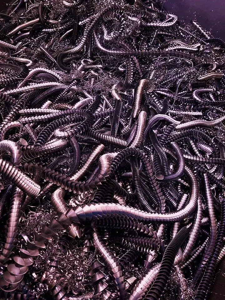 Found this pic on Bizzare Art fb page. Instantly took me back to a trip on 25? NBOMe, trying to sort through a snake pit of chords. *tweaked colours n light 4 best rep imo.
