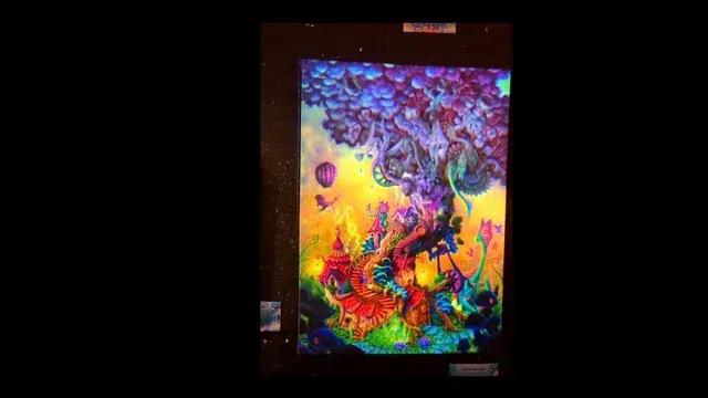 Best LSD replication I've ever seen. This is not a screen display, it's a painting with projection mapping on it.