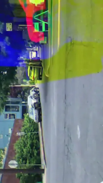 This replication demonstrates why you should always be very very very careful around roads and cars when you’re high! Be safe!