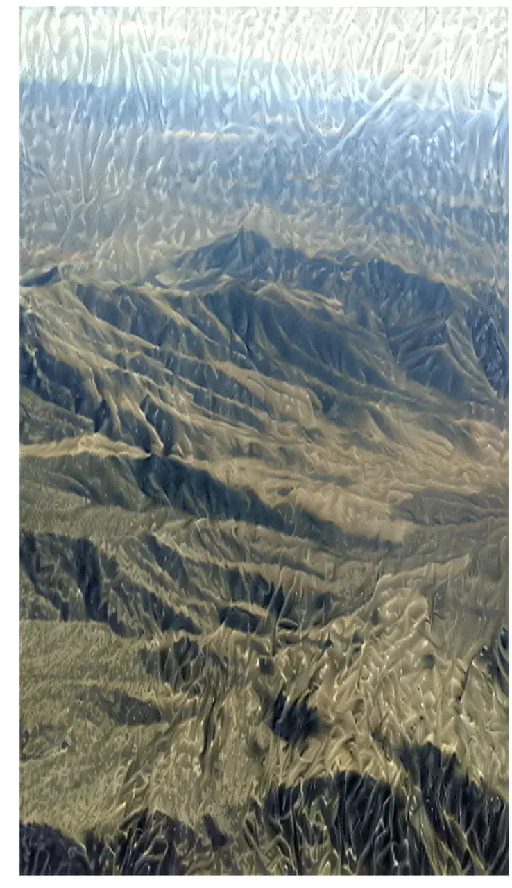 Anemone mountains