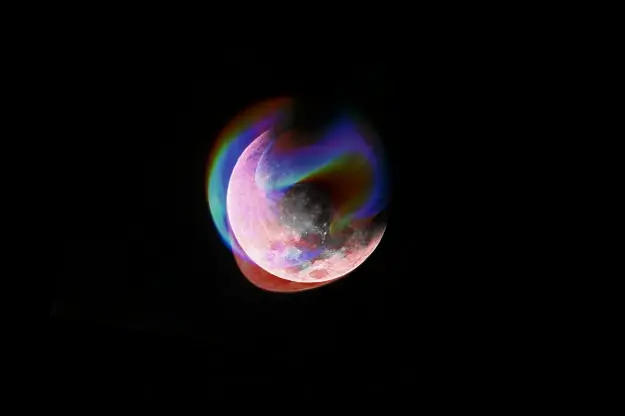 The moon on 50ug of LSD