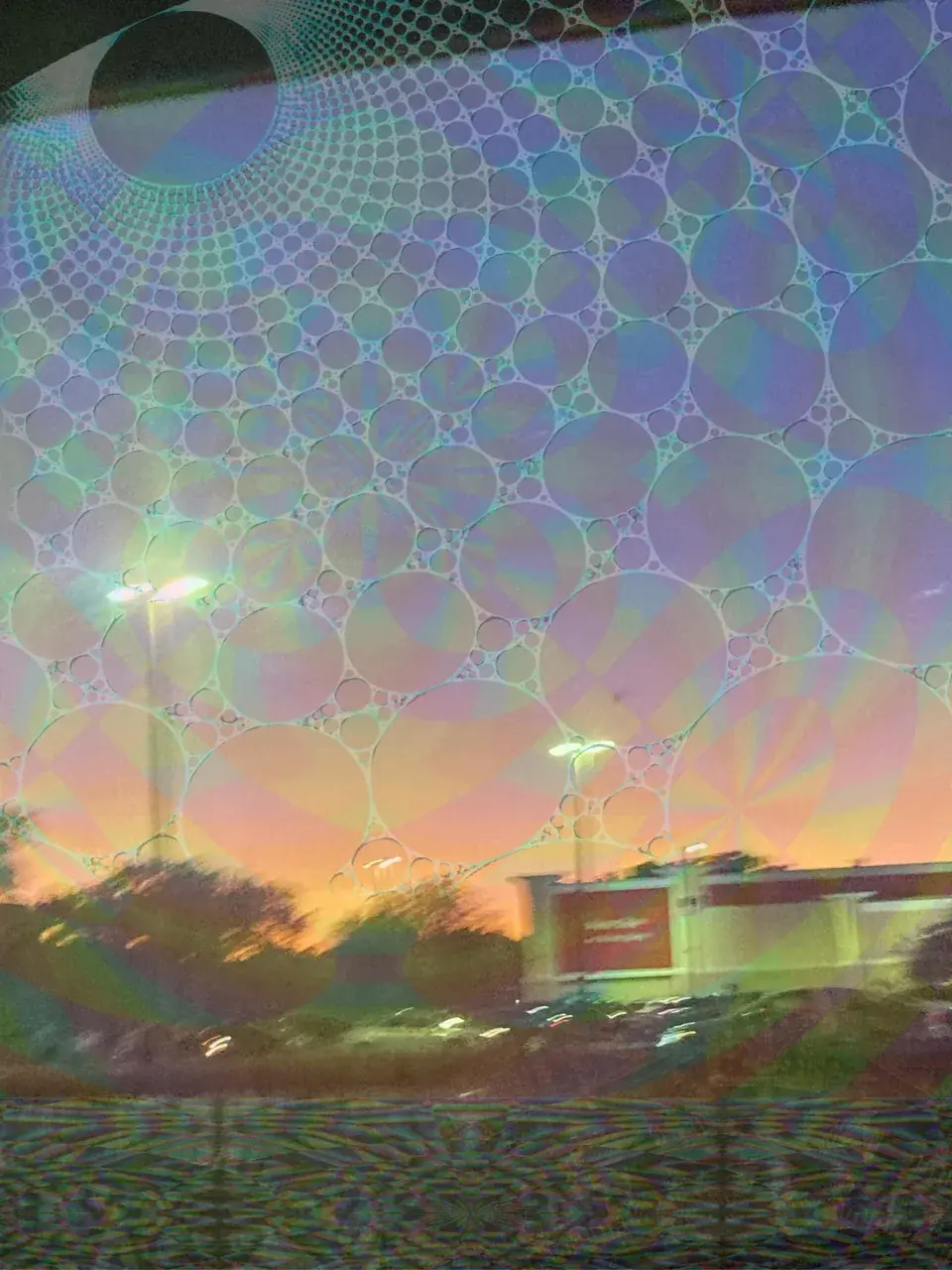 After peak LSD visuals + 150mg thc edible