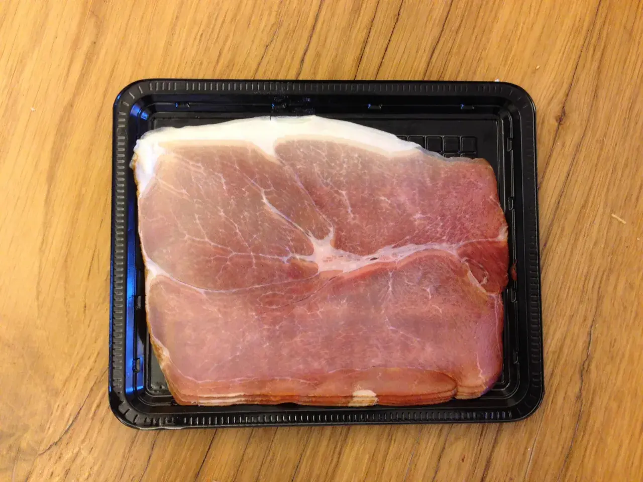 This sliced ham looks like you're watching it on acid