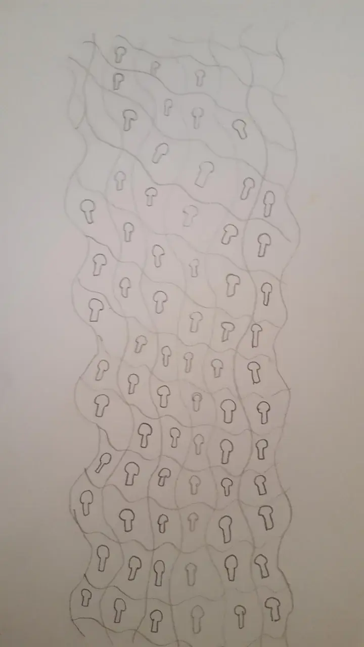Very poor job at attempting to recreate the CEV's I see on LSD. When tripping this is way more complex and geometric and the things in the middle look way more like door locks than mushrooms. Does anyone else get these?