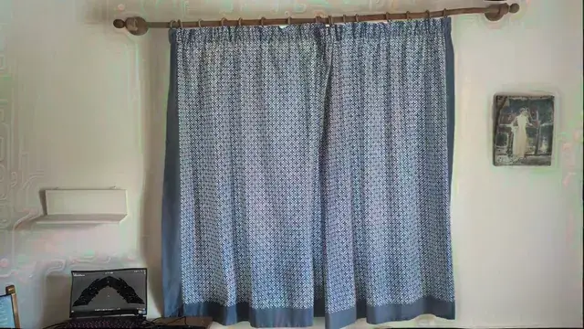 Just curtains doing their own thing on 1cp-acid