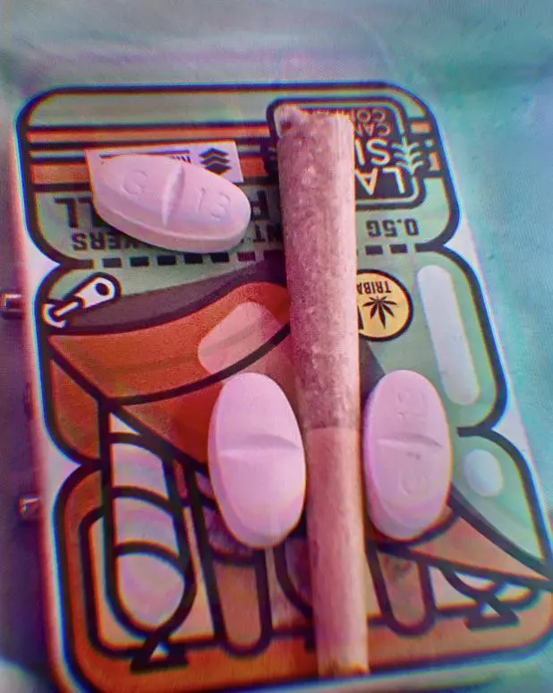 Gabapentin and a lot of weed (this is my first replication ever :3)