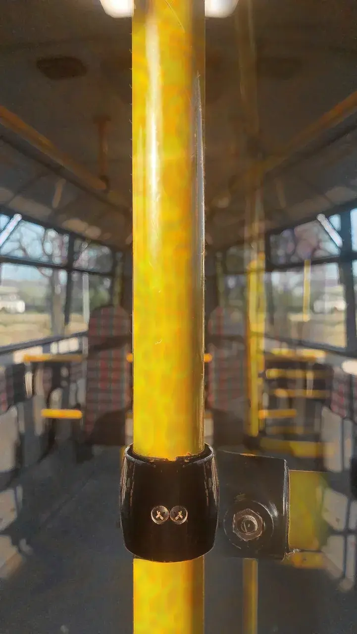 On the bus, mirror reality