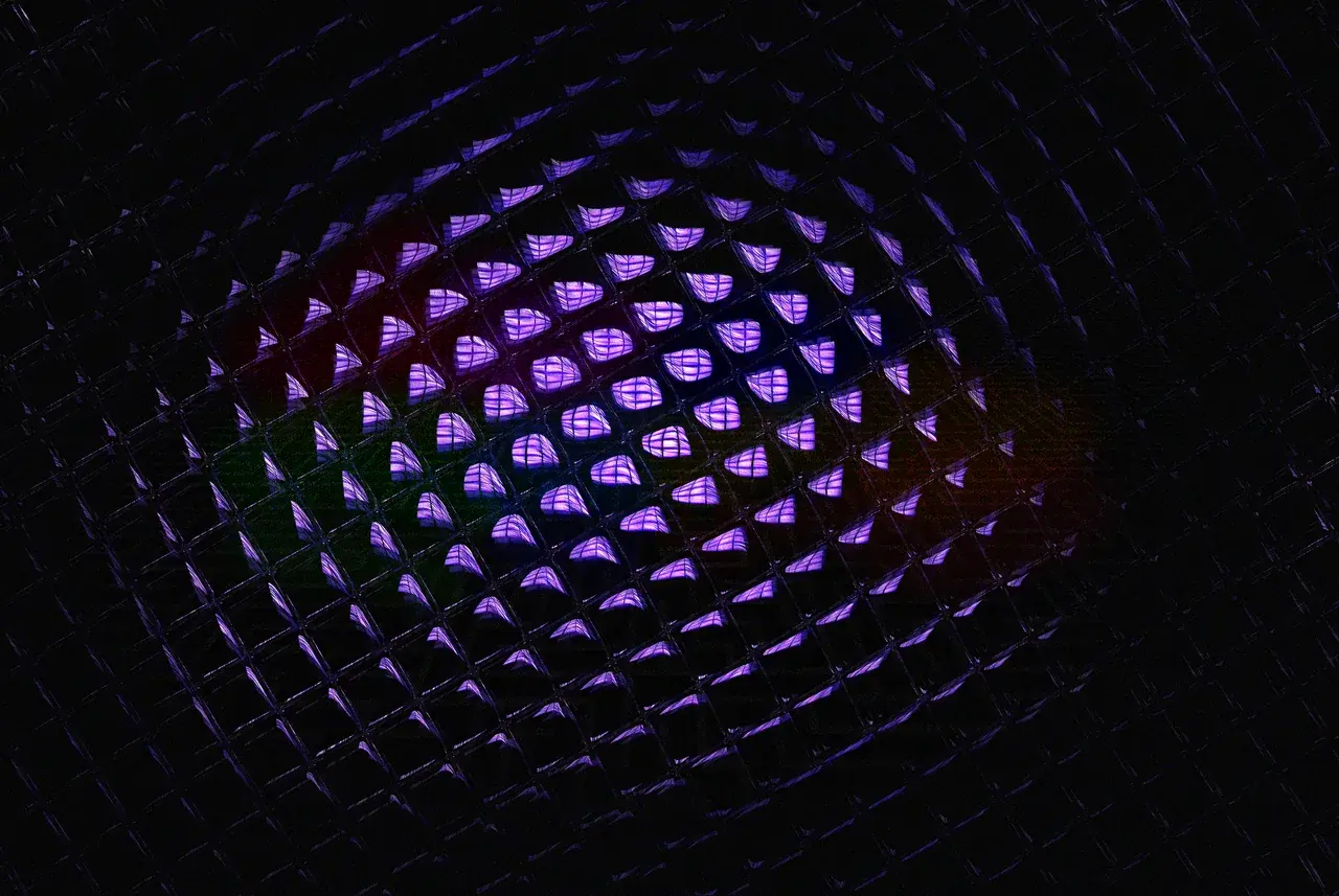 Light dose 4-HO-MET CEVs