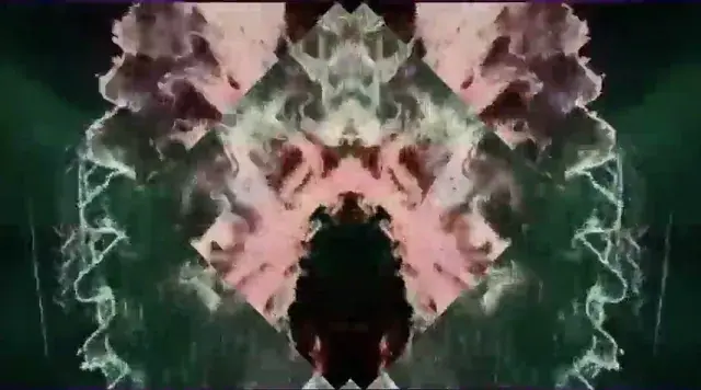 My first shot at a dmt replication (audio+visual)