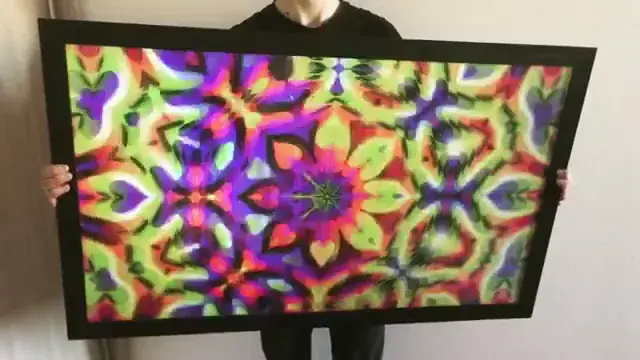 Fraktality Artist Found a Way to Capture His Psychedelic Experience in His Amazing Posters