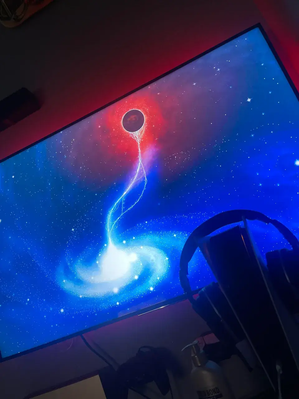 Hey guys I’m on a lsd right now and I think I’m 4 hours in going on 5 I’m in my bed eating Cheezits UGH I DONT WANT THIS TO END wat part of the trip is this I’m just here typing to Reddit
