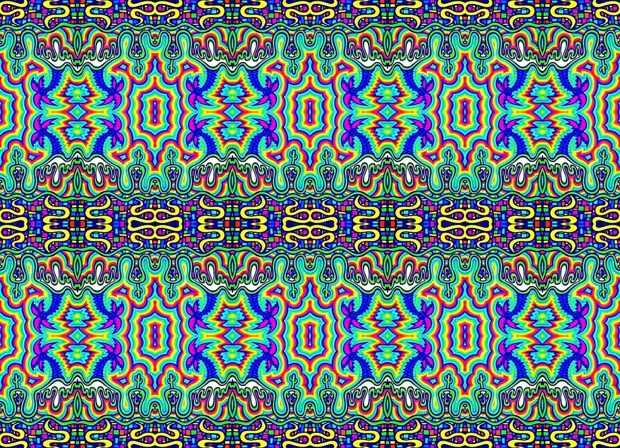 I was told in r/psychonaut to post here and request a powered up version. This is my drawing I made into a wallpaper