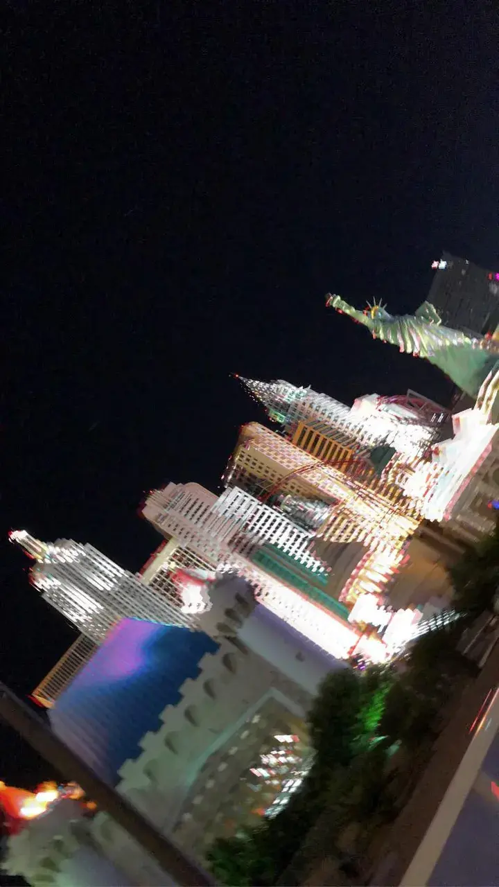 trip on the strip 4gs of shrooms