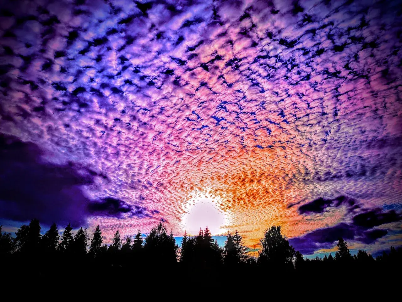 Low dose of 2c-b and the sunset