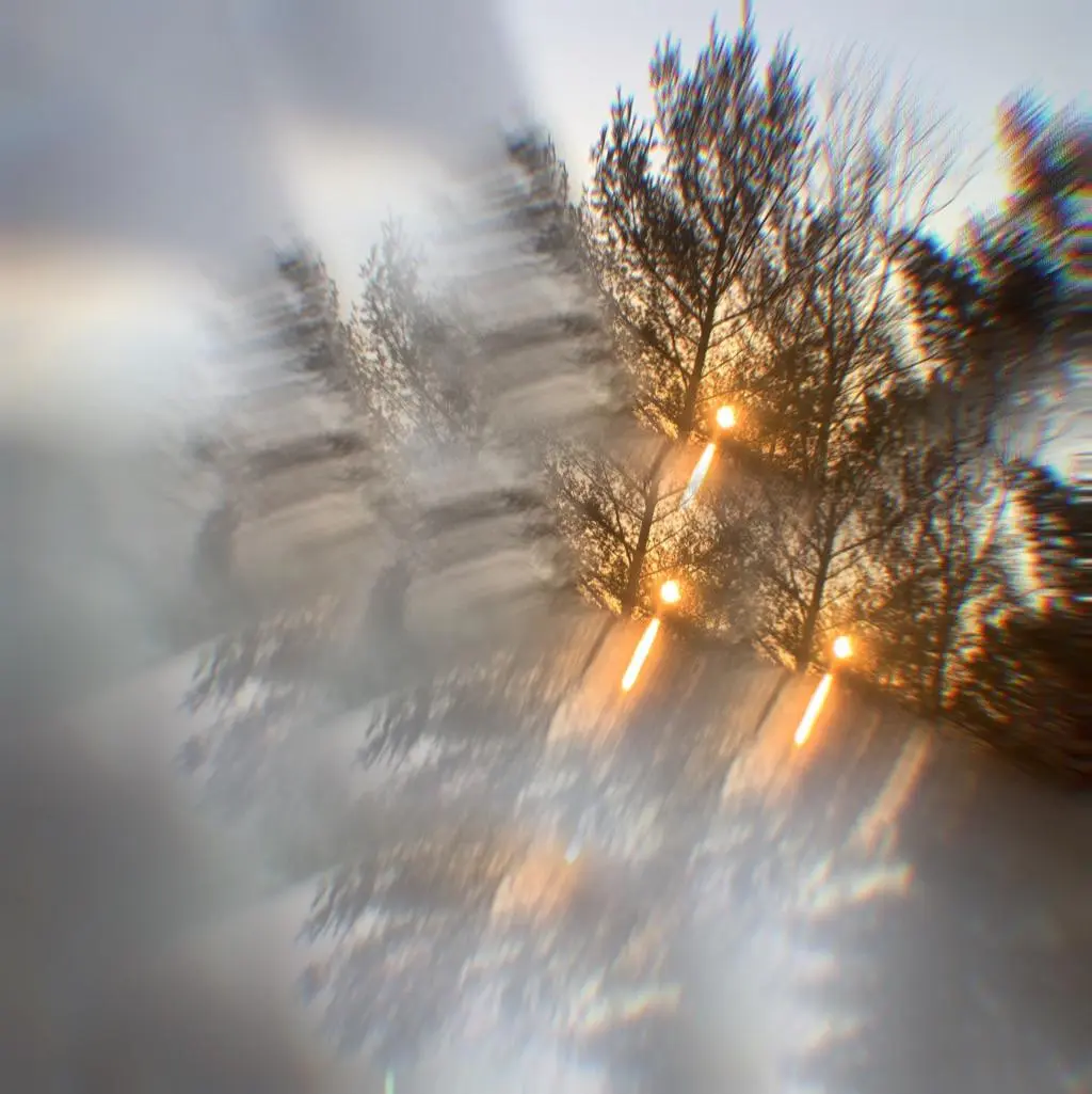 I tried to replicate what it looks like when you’re tripping and your eyes start tearing up and you don’t wipe away your tears. Very specific scenario I know lol