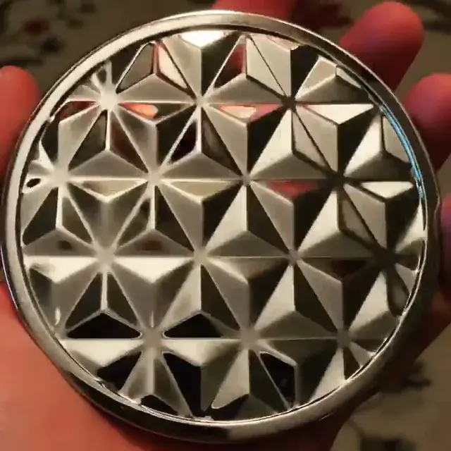 Candle lid irl replication.
