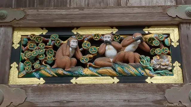 These monkeys are experiencing too much trippy 