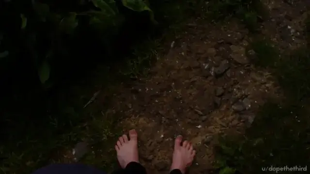 125ug Looking at my hands