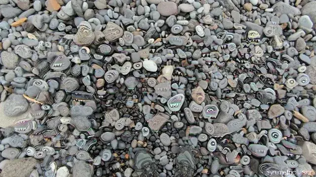 Something is very eerie about these rocks